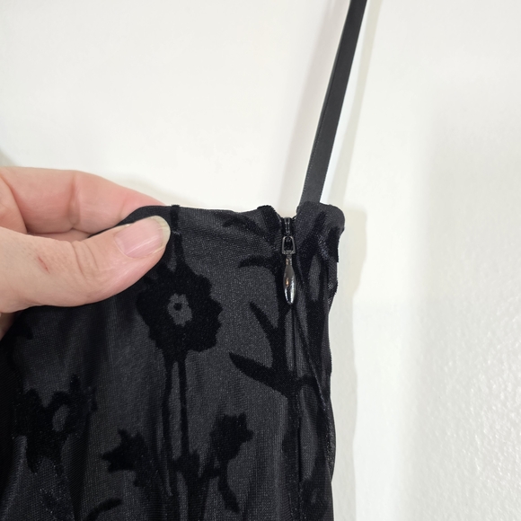 NWT Anthropologie Hutch One Shoulder Ruched Velvet Asymmetrical Dress Black - Picture 7 of 9